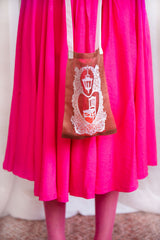 LACE BAG CHAIR AND LANTERN