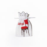 Brigitte-Tanaka-Moulin-Rouge-chaise-organza2